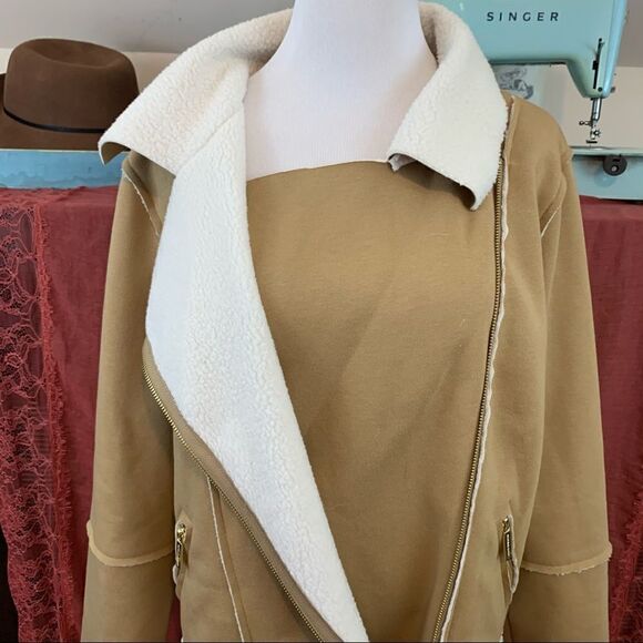 Michael Kors faux shearling asymmetric zip jacket - Picture 3 of 10